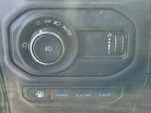 Certified 2023 Jeep Wrangler Unlimited w/ Cold Weather Group AWD/4WD image 11