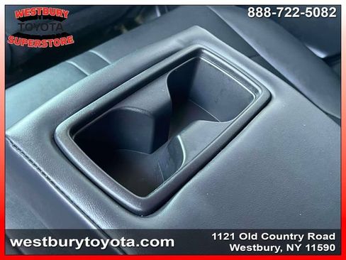 Used 2022 Toyota RAV4 Limited w/ Limited Grade Weather Package AWD/4WD image 18