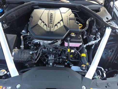 Used 2025 Genesis G70 2.5T w/ Sport Prestige Package image 6