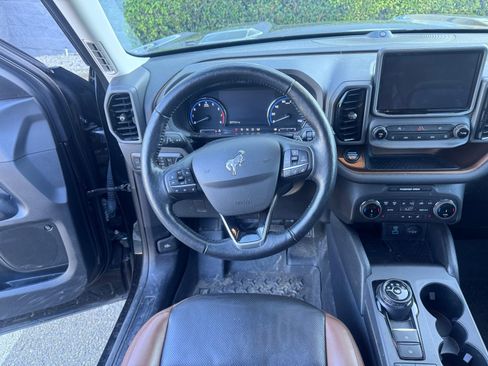 Used 2022 Ford Bronco Sport Badlands w/ Premium Package image 11