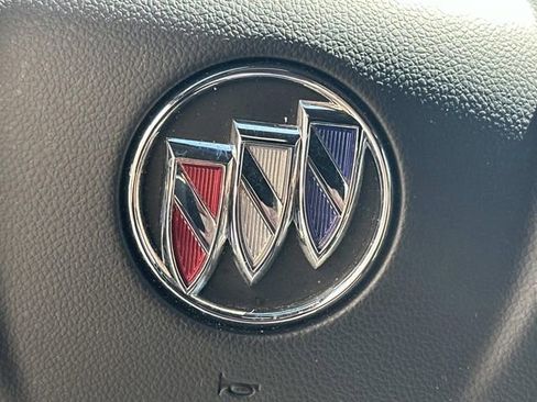 Used 2023 Buick Enclave Avenir w/ Avenir Technology Package image 27