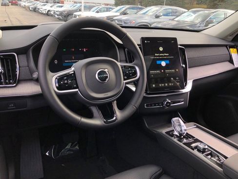 New 2026 Volvo XC90 B6 Ultra w/ Protection Package image 16