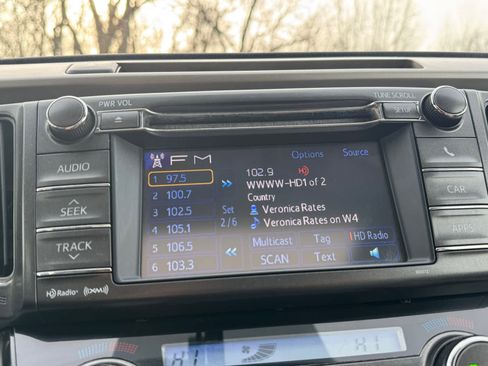 Used 2013 Toyota RAV4 XLE image 5