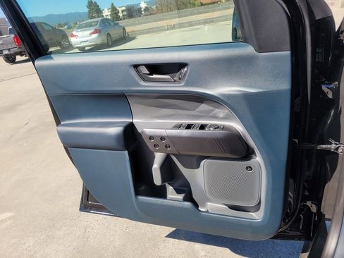 New 2026 Ford Maverick Lariat w/ Black Appearance Package AWD/4WD image 44