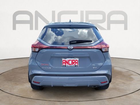 Certified 2023 Nissan Kicks SV FWD image 11