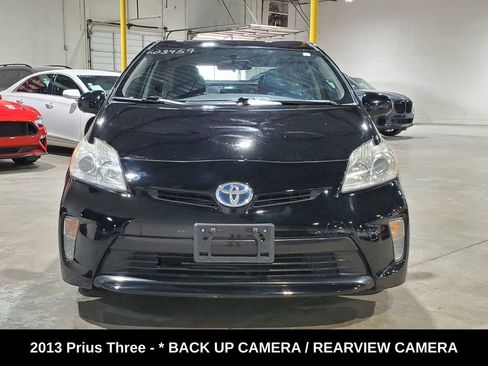 Used 2013 Toyota Prius Persona Series FWD image 2