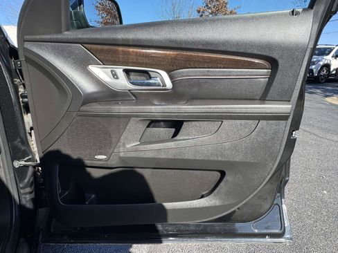 Used 2017 GMC Terrain Denali image 8