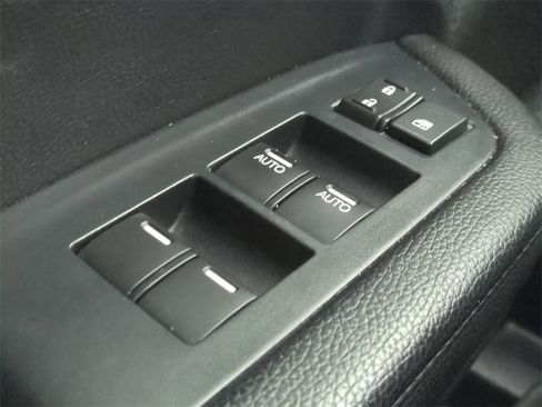 Used 2022 Honda Pilot Sport image 28