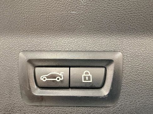 Used 2018 BMW X3 xDrive30i AWD/4WD image 24