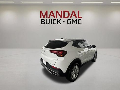 Used 2024 Buick Encore GX Preferred FWD image 3