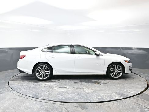 Used 2024 Chevrolet Malibu LT image 4