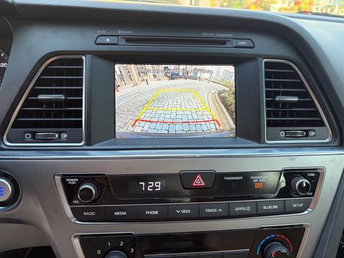 Used 2017 Hyundai Sonata Sport w/ Value Edition Package 02 FWD image 16