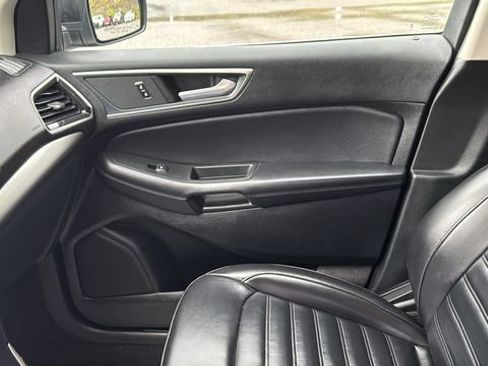 Used 2024 Ford Edge SEL AWD/4WD image 22