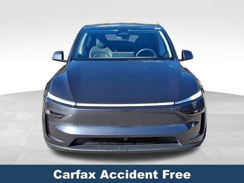 Used 2026 Tesla Model Y Long Range image 2