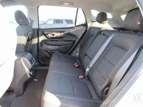 Used 2021 GMC Terrain SLE w/ Driver Convenience Package image 23