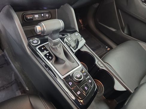 Certified 2025 Kia Sportage EX FWD image 22
