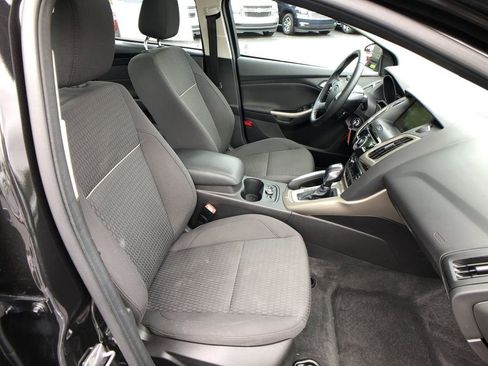Used 2012 Ford Focus SEL FWD image 28