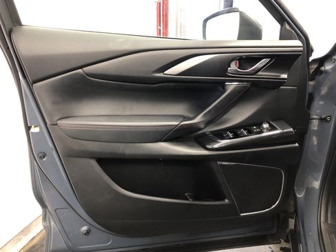 Used 2023 MAZDA CX-9 Carbon Edition image 16