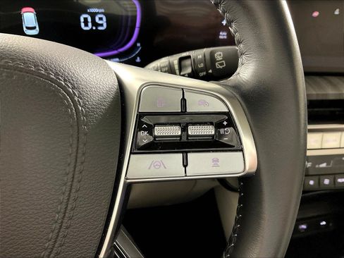 Used 2025 Kia Telluride EX FWD image 13