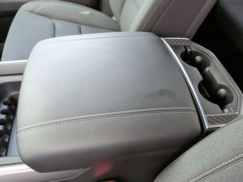 New 2026 RAM 1500 2WD Crew Cab image 36