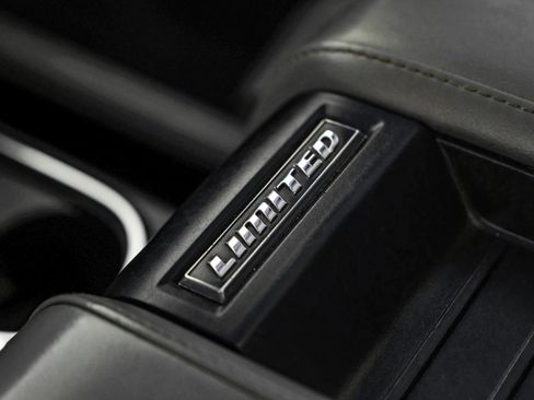 Used 2015 Toyota Tundra Limited w/ TRD Off Road Package image 23