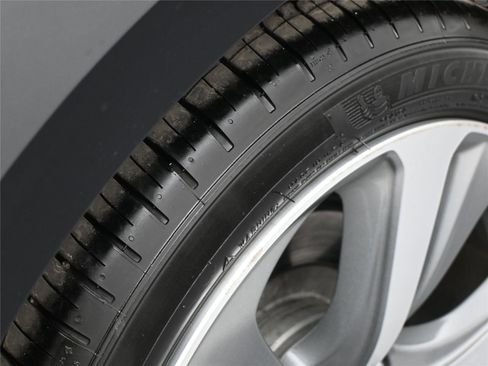 Certified 2023 Acura TLX SH-AWD w/ Advance Package image 16