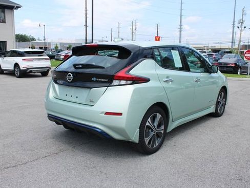 Used 2019 Nissan Leaf SL Plus FWD image 40