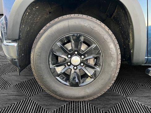 Used 2019 Chevrolet Silverado 1500 LT image 11