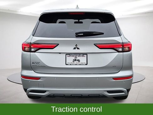 Used 2024 Mitsubishi Outlander SE AWD/4WD image 6