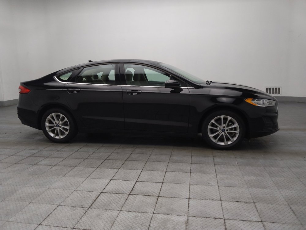 Used 2020 Ford Fusion SE FWD image 11