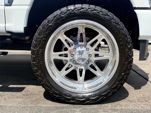 Used 2024 Ford F250 Platinum AWD/4WD image 14
