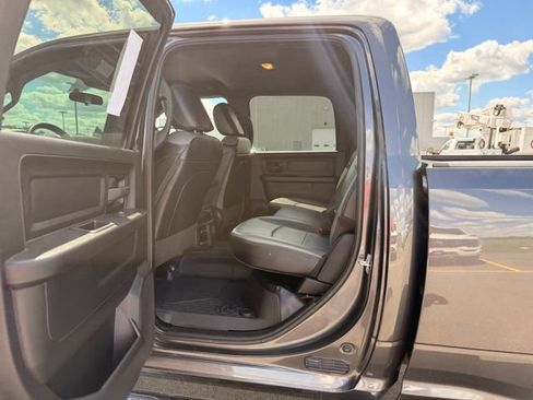 Used 2023 RAM 3500 Tradesman w/ Chrome Appearance Group AWD/4WD image 19