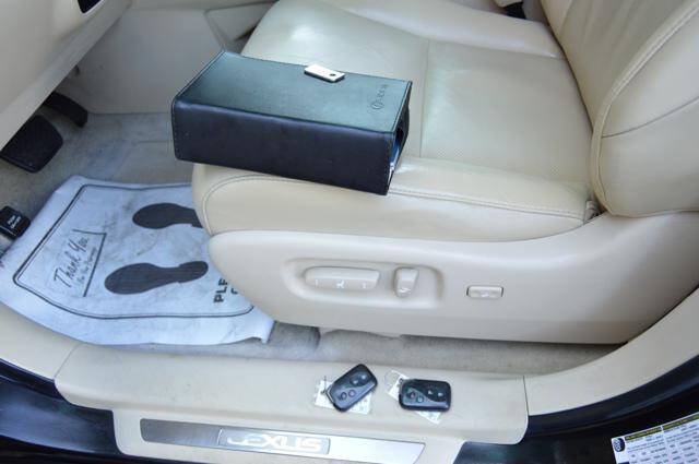Used 2011 Lexus RX 350 AWD w/ Premium Pkg image 38
