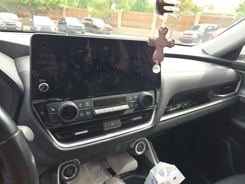 Used 2024 Toyota Grand Highlander FWD image 19