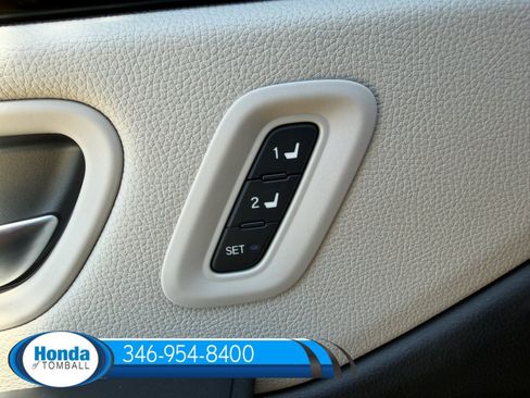 New 2026 Honda Pilot EX-L image 8