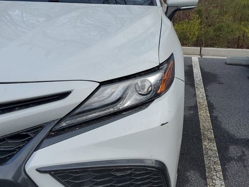 Used 2023 Toyota Camry XSE image 4