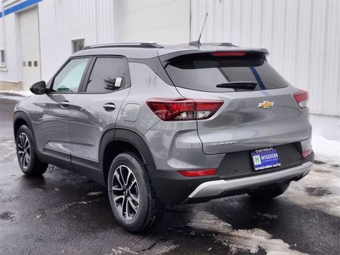 New 2026 Chevrolet TrailBlazer LT image 3