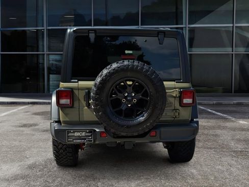 New 2025 Jeep Wrangler Unlimited Sport image 6