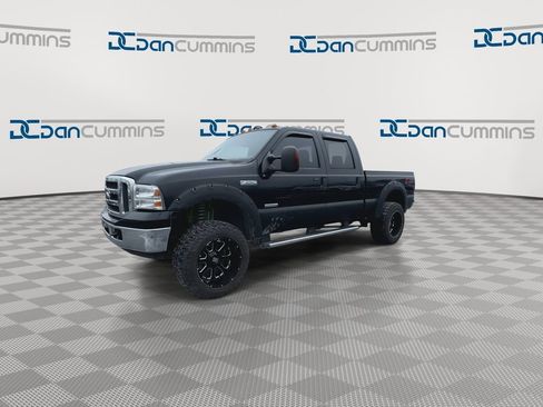 Used 2005 Ford F250 Lariat image 5