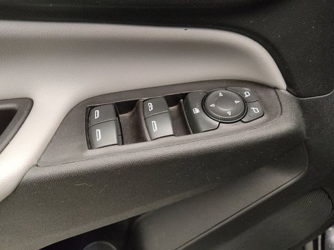 Used 2022 Chevrolet Equinox LT image 27