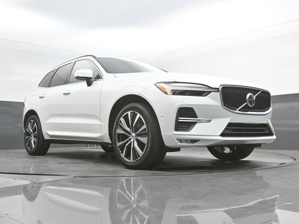 Certified 2022 Volvo XC60 B5 Momentum w/ Advanced Package FWD image 36