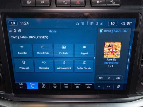 Used 2024 Ford F250 Platinum w/ Tremor Off-Road Package AWD/4WD image 23