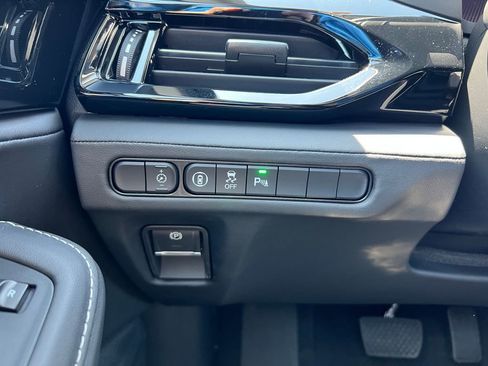 Used 2026 Acura MDX FWD w/ Technology Package image 16