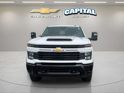 Used 2024 Chevrolet Silverado 2500 Custom w/ Custom Value Package AWD/4WD image 8