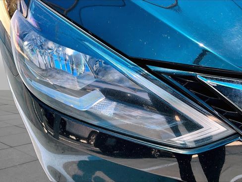 Used 2019 Nissan Sentra S FWD image 28