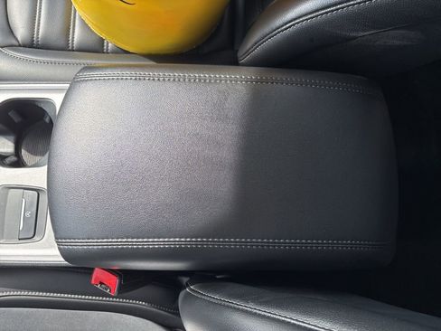 Used 2024 Ford Edge SEL image 37