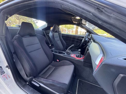 Used 2013 Subaru BRZ Premium w/ Popular Pkg 2C RWD image 16