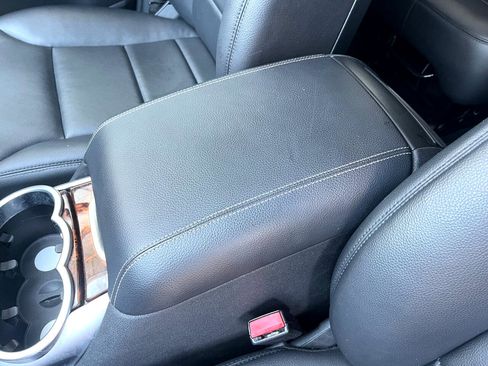 Used 2011 Mercedes-Benz R 350 BlueTEC 4MATIC image 34