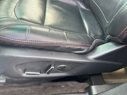 Used 2016 Ford Explorer Sport image 27