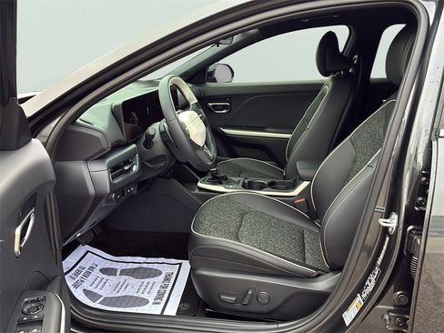 New 2025 Kia K4 GT-Line image 13